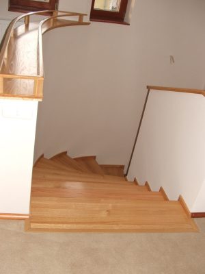 Vöröstölgy lépcső
